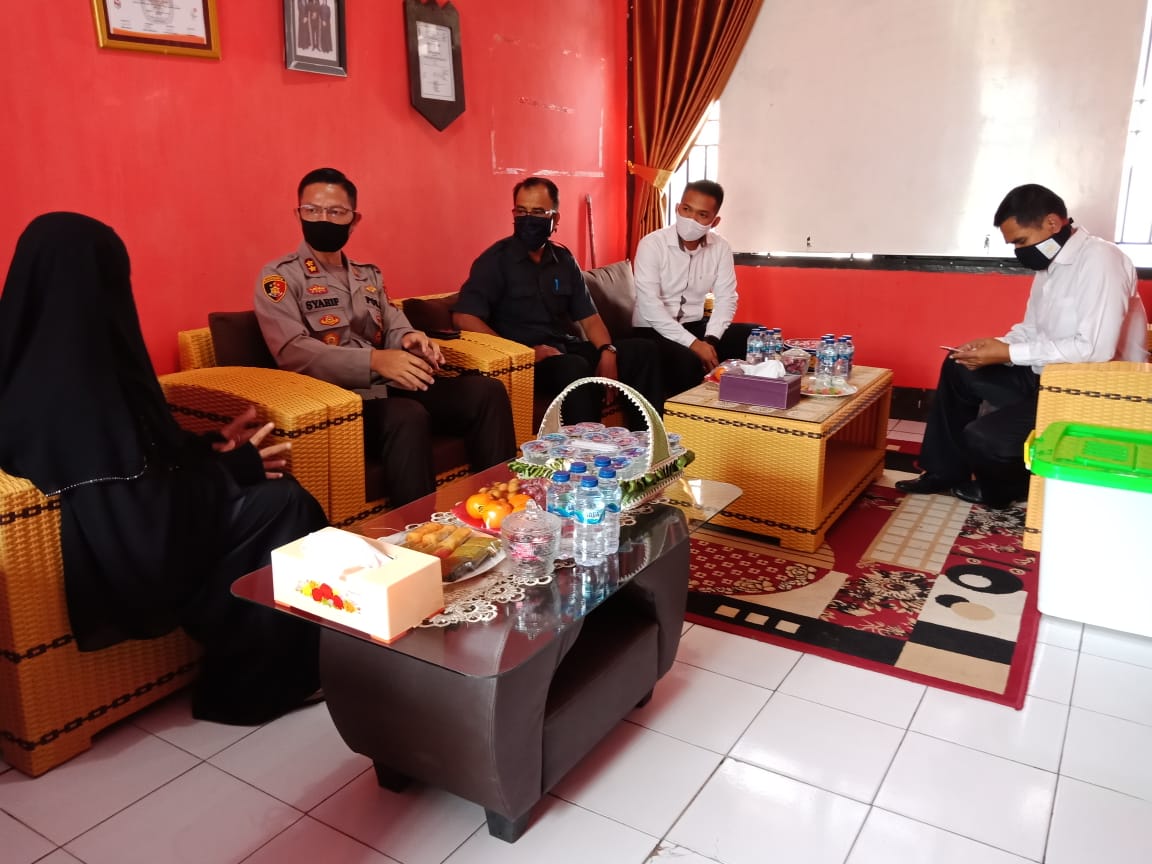 Kapolres Dompu melakukan Kunjungan Kerja Ke Kantor Bawaslu Kab. Dompu