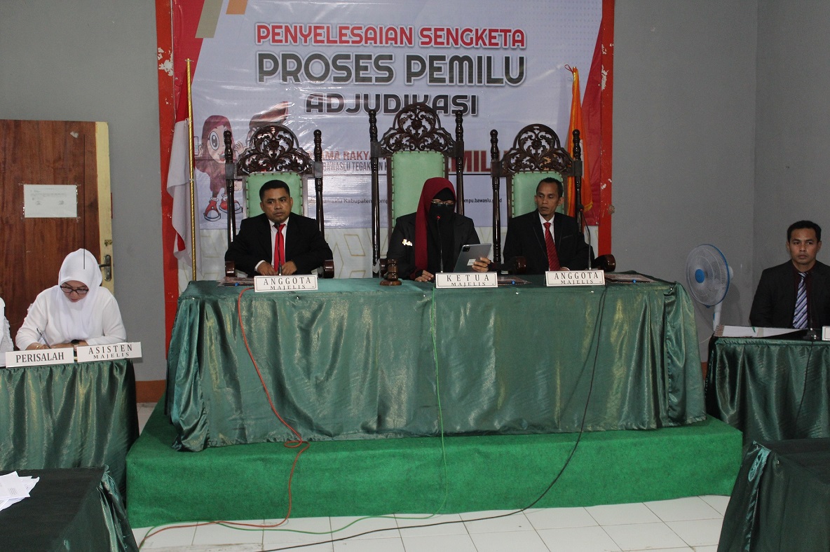 Bawaslu Kabupaten Dompu Gelar Sidang Adjudikasi Sengketa Proses Pemilu 2024