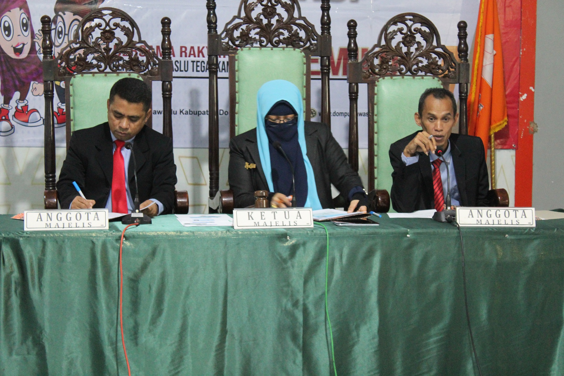 <strong>Bawaslu Dompu Lanjut Sidang Adjudikasi Penyelesaian Sengketa Proses Pemilu 2024</strong>
