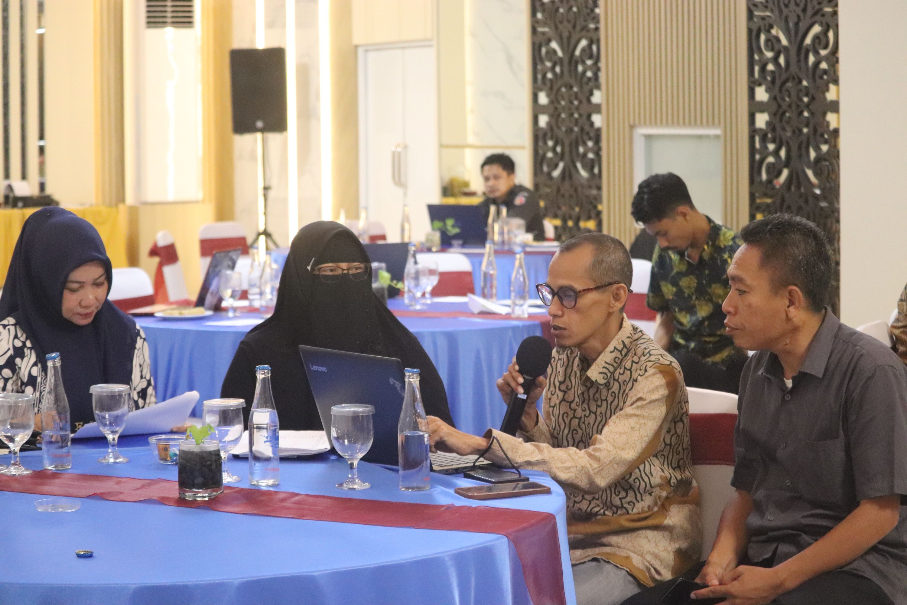 Bawaslu Kabupaten Dompu Ikuti Rakor Penetapan DCT