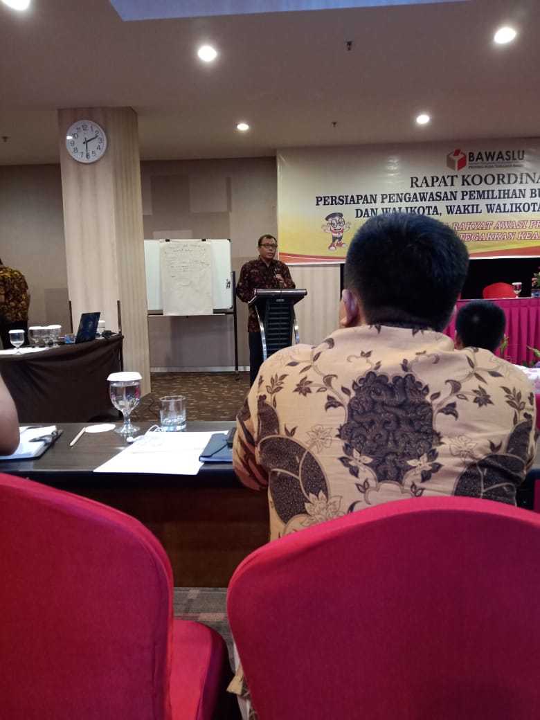 Persiapan Menghadapi Pencalonan Perseorangan, Bawaslu NTB Mengadakan Rapat Koordinasi