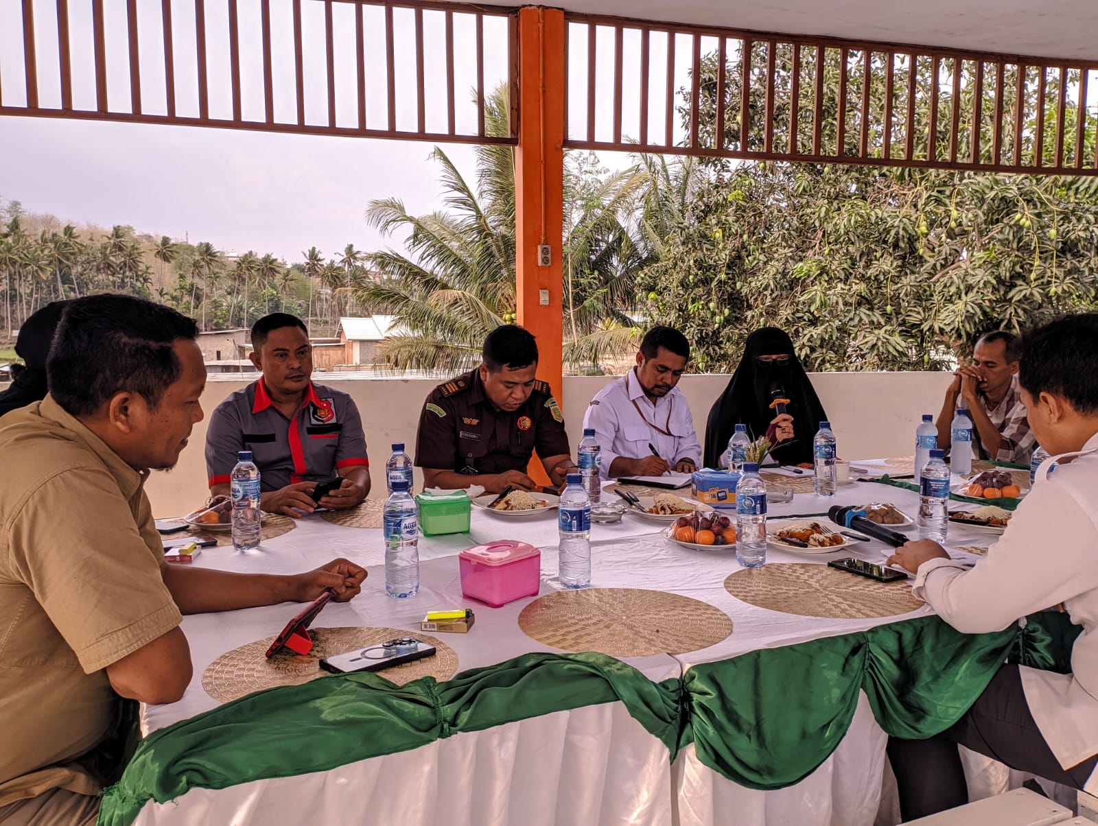 <strong>Bawaslu Kabupaten Dompu Gelar Rapat Koordinasi dengan Sentra Gakkumdu Menyambut Pemilu 2024</strong>