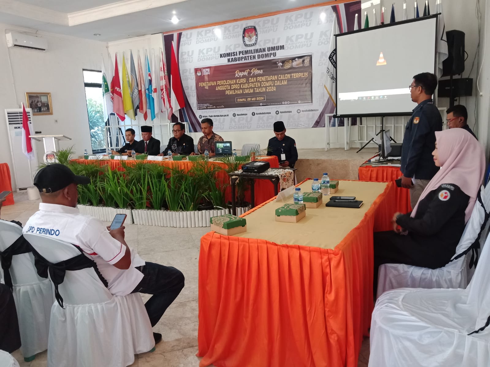 Penetapan Perolehan Kursi DPRD dalam Pemilu 2024: Mahisa Mareati Hadiri Rapat Pleno