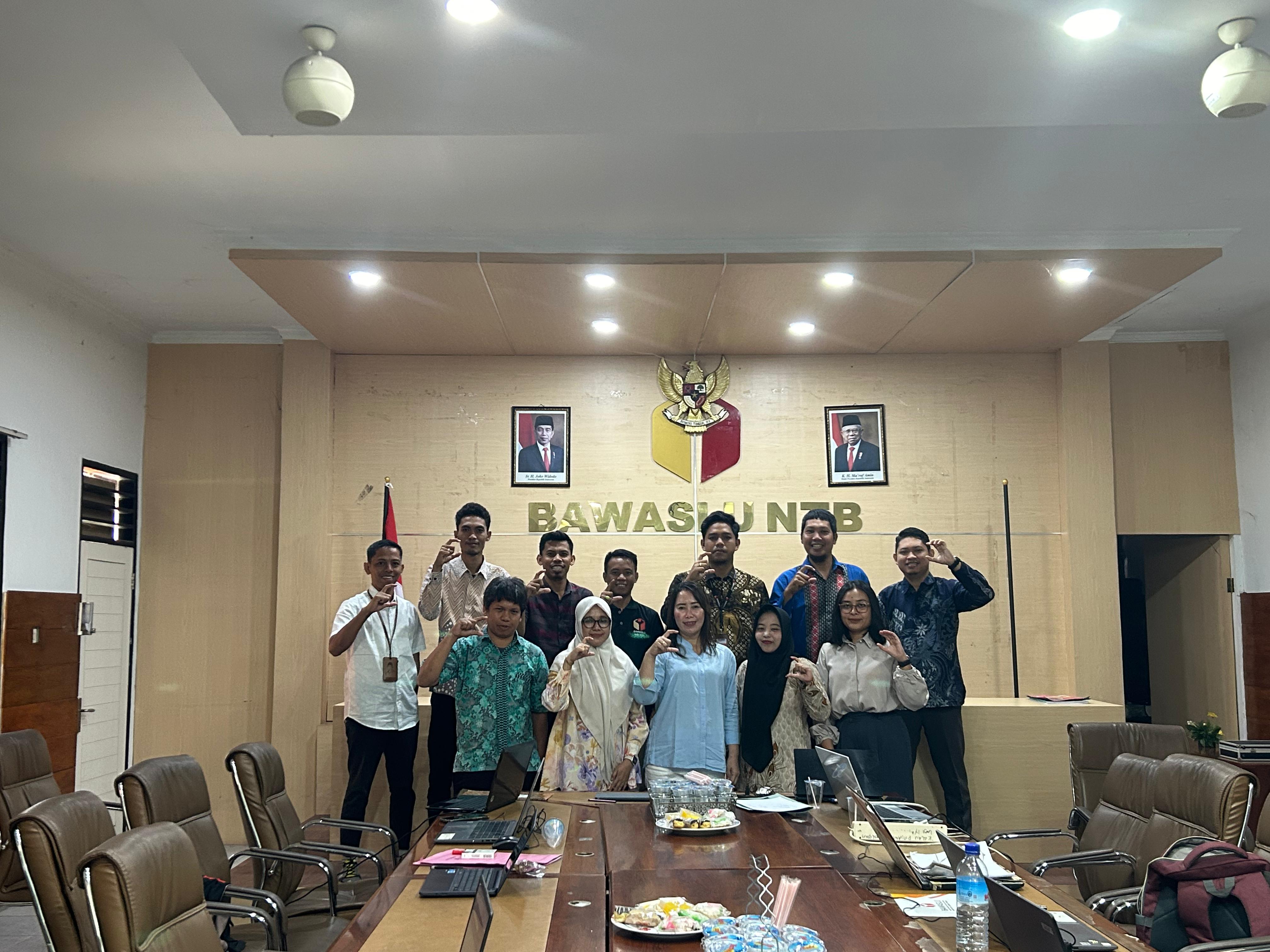 Bawaslu Dompu Hadiri Sosialisasi Monev dan Bimtek Pengelolaan Website PPID Terintegrasi