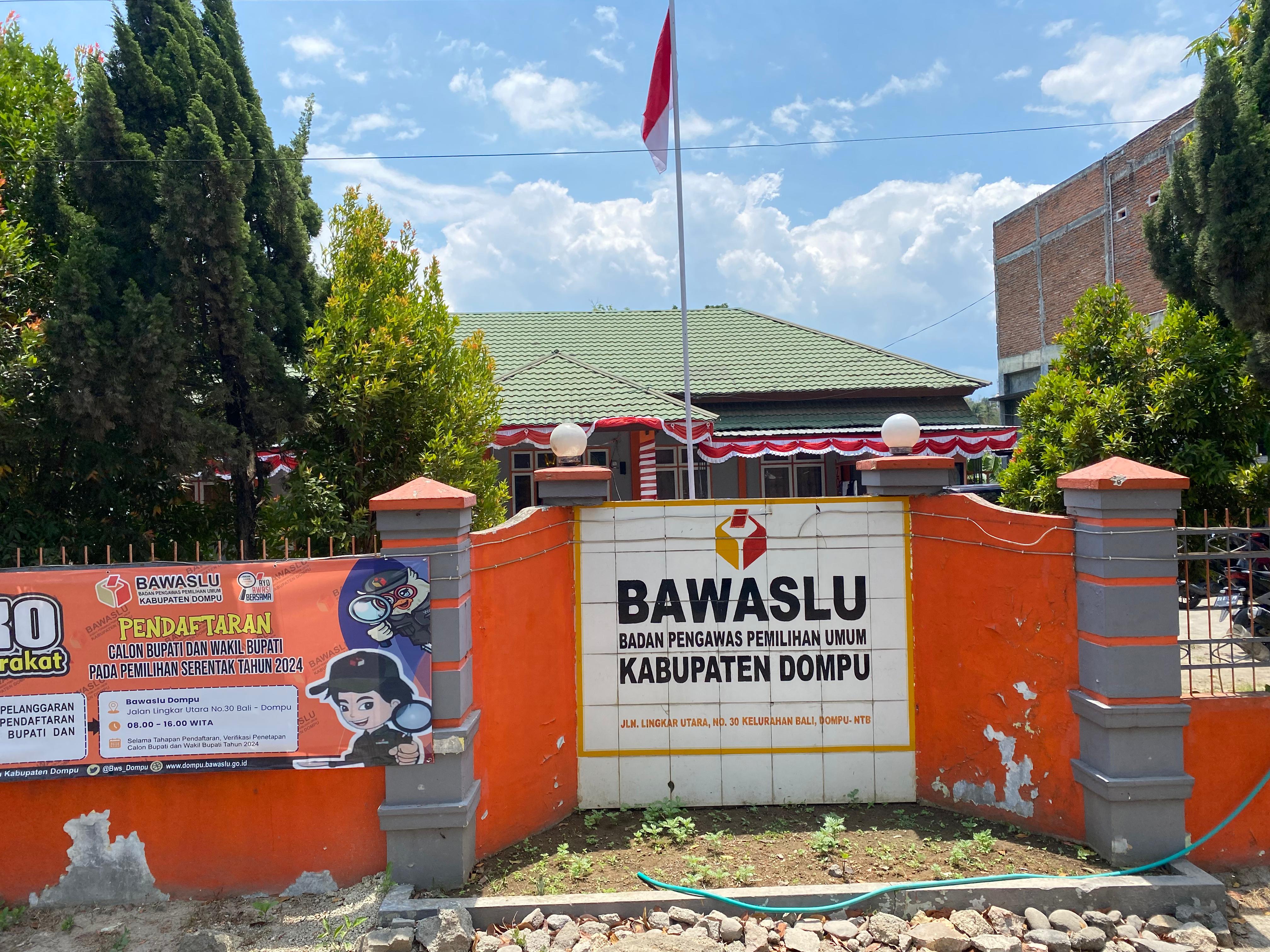 Kantor Bawaslu Kabupaten Dompu
