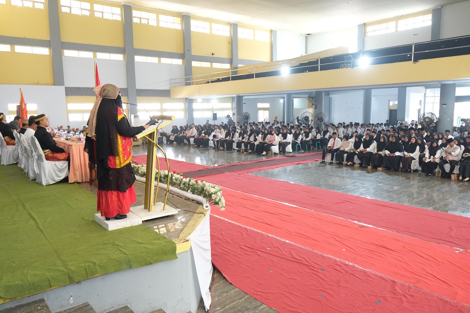Bawaslu  Dompu Lantik 429 Pengawas TPS untuk Pilkada 2024