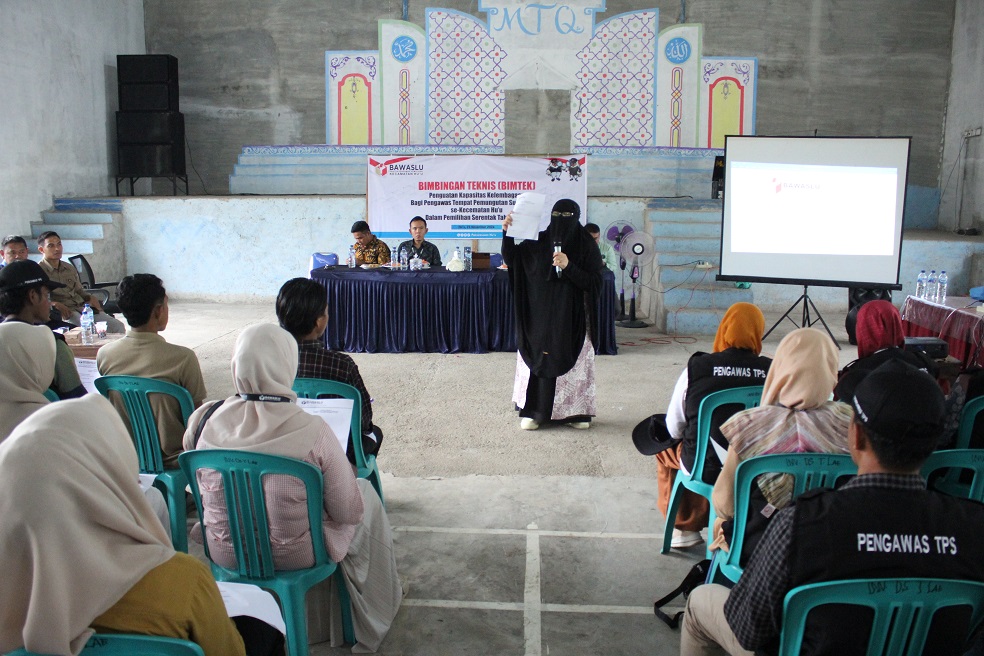 Swastari : Tegaskan Pentingnya Kejujuran dalam Pengisian Form A oleh Pengawas Desa/Kelurahan dan TPS