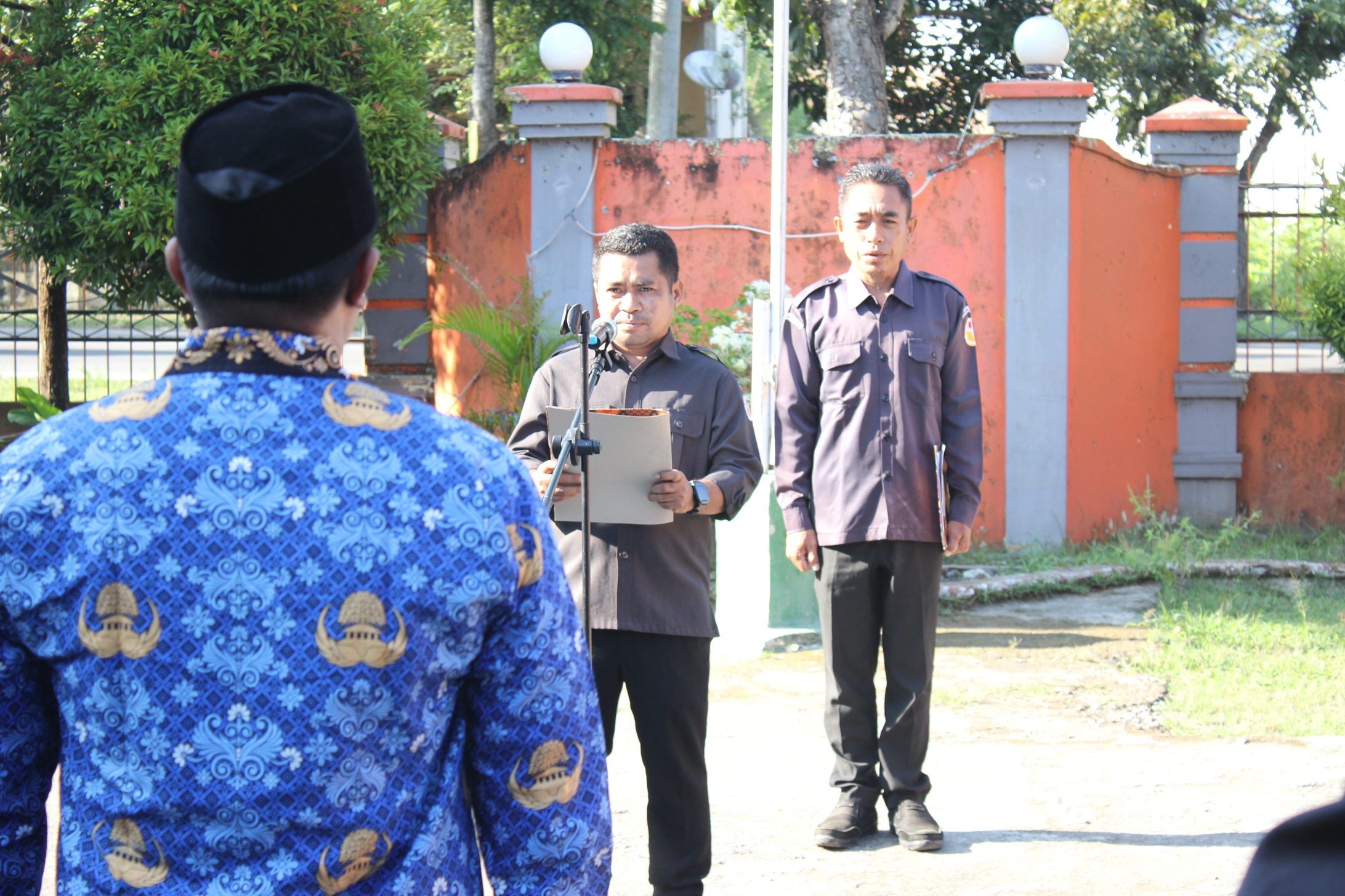 Bawaslu Dompu Gelar Upacara Peringatan Hari Kebangkitan Nasional ke-117 Tahun 2025