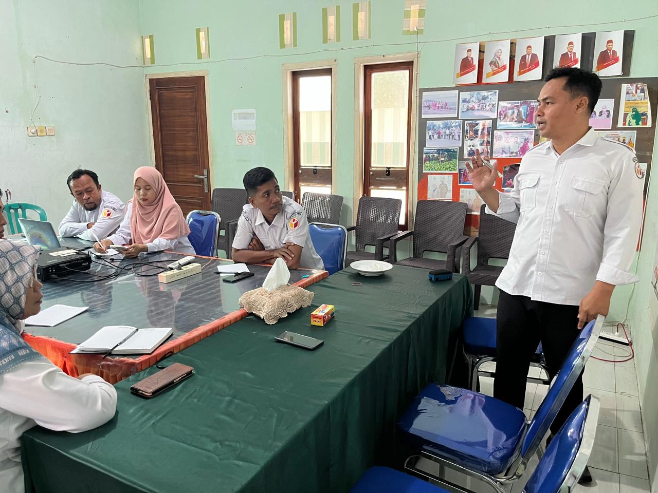 Agus : Berikan Pembekalan Awal Kepada Tiga CPNS Baru