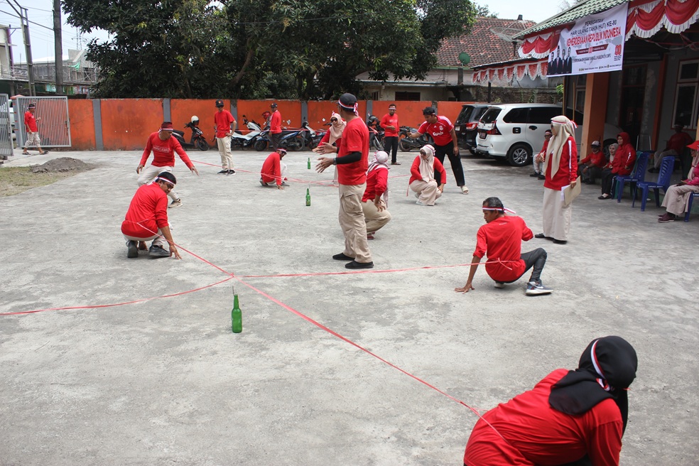 Semarak HUT ke-80 RI dan HUT ke-7 Bawaslu, Bawaslu Dompu Gelar Lomba Penuh Kebersamaan