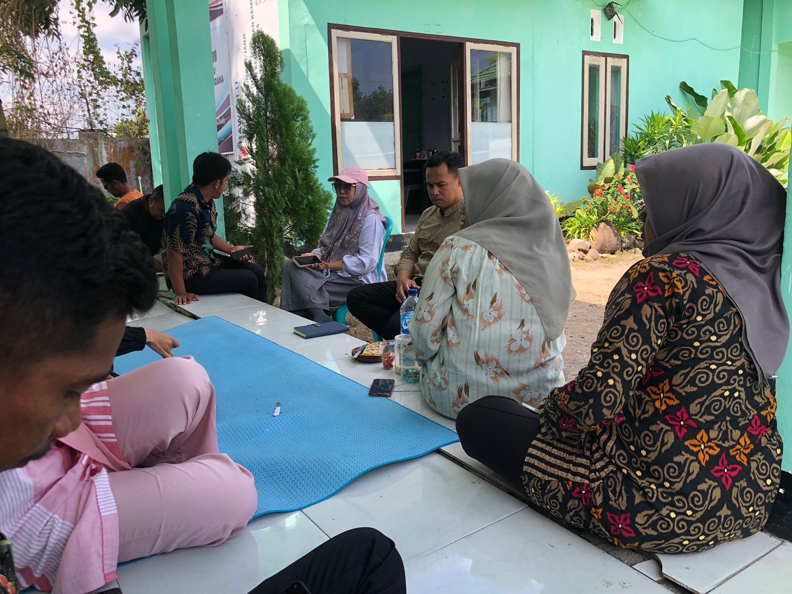 Bawaslu Dompu Gelar Rapat Internal Bahas Partisipasi dalam Kegiatan HUT RI dan HUT Bawaslu Kabupaten/Kota