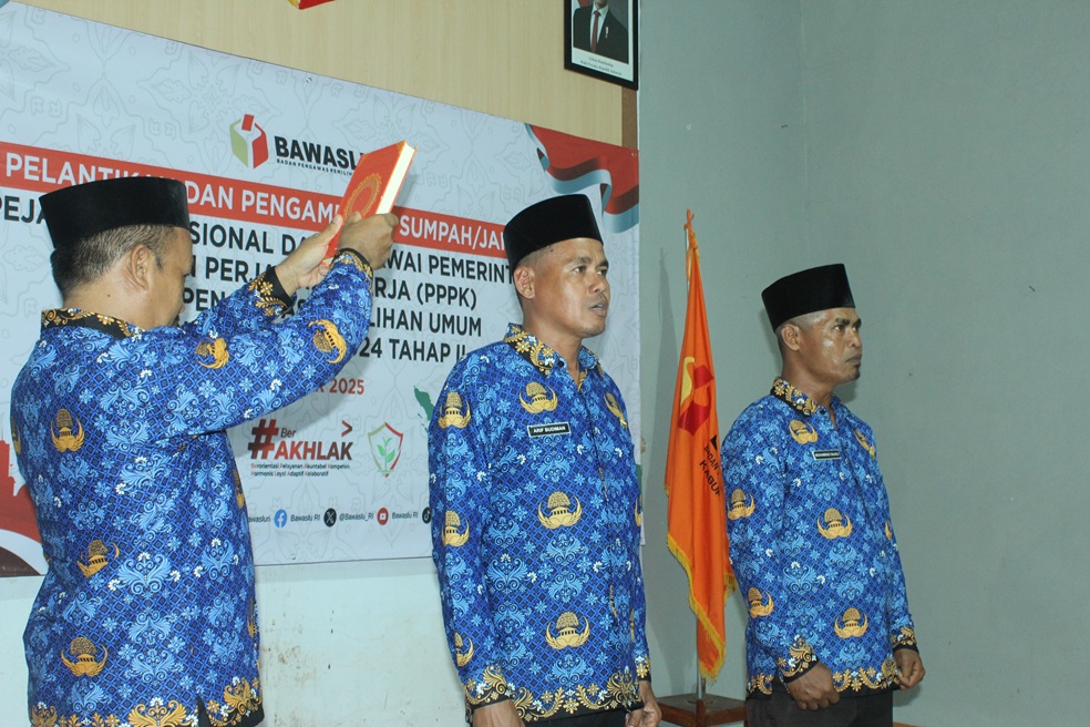 363 PPPK Tahap II Dilantik, Dua Diantaranya Bertugas di Bawaslu Kabupaten Dompu