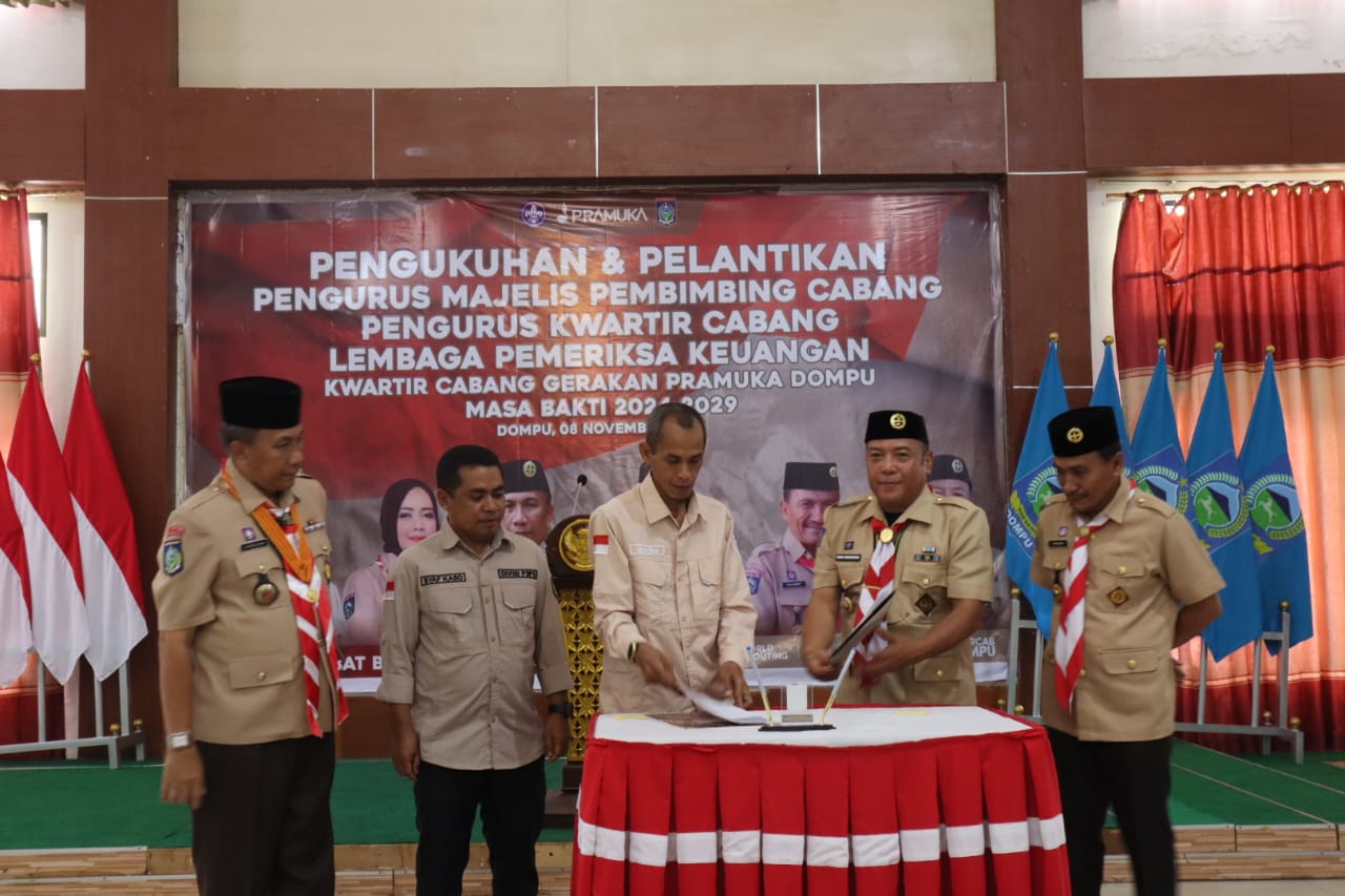 Bawaslu  Dompu penandatanganan Nota Kesepahaman (MoU) Dengan Saka Adhyasta Pramuka Kwartir Cabang Dompu.