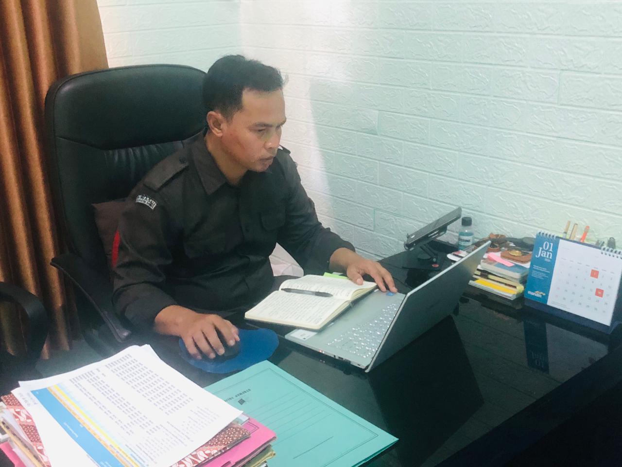 Perkuat Kinerja Kesekretariatan, Bawaslu Dompu Ikuti Rapat Evaluasi Bawaslu RI