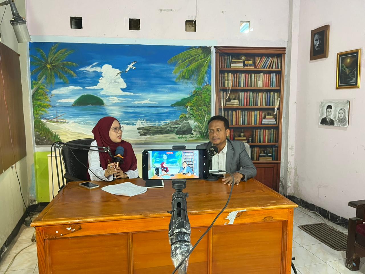 Bawaslu Dompu Luncurkan Podcast “Bintang Demokrasi”, Hadirkan Ruang Diskusi Publik Soal Demokrasi
