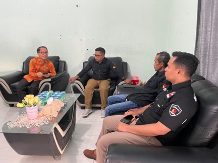 Ketua DPRD Dompu Dukung Penyelesaian Hibah Aset dan Kolaborasi Program Kampung Anti Politik Uang