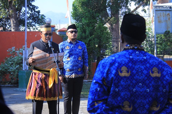 Bawaslu Dompu Gelar Upacara Peringatan HUT ke-81 Kemerdekaan RI