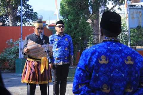 Bawaslu Dompu Gelar Upacara Peringatan HUT ke-81 Kemerdekaan RI