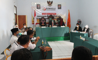 Bawaslu Dompu Kabulkan Permohonan Sengketa Calon Syaifurrahman Salman-Ika Rizki Veryani