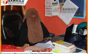 Menunjukan Keberpihakan Kades dan Perangkat Desa Di Periksa Bawaslu