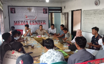 Wahyudin Melakukan Monitoring dan Evaluasi di Kecamatan Kempo dan Manggelewa