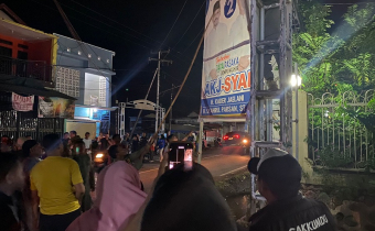 Bawaslu Dompu Awasi Gerakan Serentak Pembersihan APK Pilkada 2024