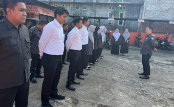 Bawaslu Dompu Gelar Apel Pagi Rutin, Matangkan Persiapan Pelantikan PPPK Tahap I