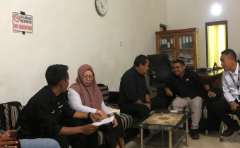 Bawaslu Dompu Lakukan Koordinasi dengan KPU Bahas Pemutakhiran Daftar Pemilih Berkelanjutan