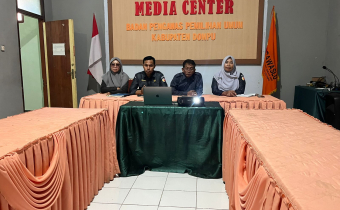Bawaslu Dompu Perkuat Kinerja Kesekretariatan Lewat Rapat Rutin Bersama Bawaslu NTB